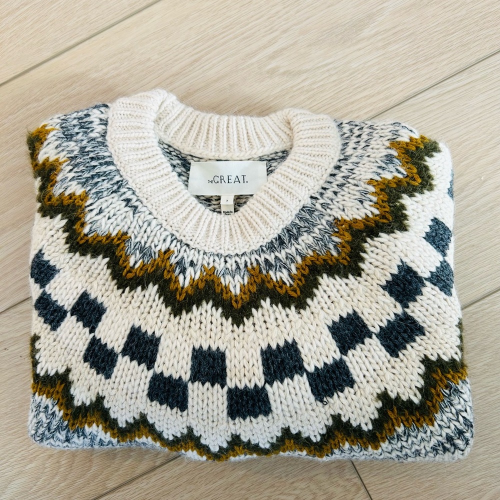 The GREAT Sweater - Picture 4 of 4
